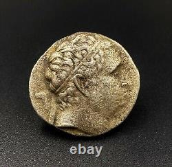 1 Old INDO GREEK Bactrian Silver Coin