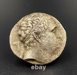 1 Old INDO GREEK Bactrian Silver Coin