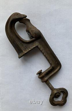 1800s Sewing Bird Eating Fish Cast Iron Clamp Victorian Vintage Old Antique