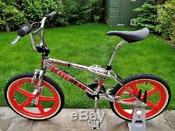 1988 SKYWAY STREET BEAT II Replica MAG Wheels Old School BMX Bike GT HARO RETRO