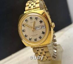 620/ 70's Timex automatic gold plated old antique vintage