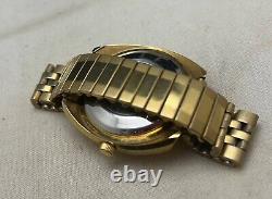 620/ 70's Timex automatic gold plated old antique vintage