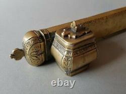 ANTIQUE 200 years old ORIGINAL OTTOMAN bronze Travel INKWELL DIVIT HAND ENGRAVED