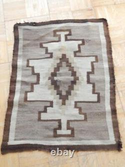 ANTIQUE / VINTAGE NAVAJO INDIAN NATURAL transitional era 1915 RUG old one