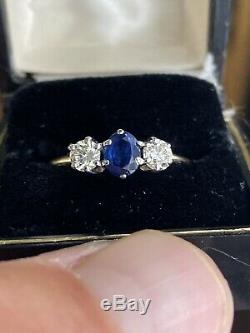 Antique 14k Victorian. 85ct sapphire and. 50ct Old Euro diamond three stone ring