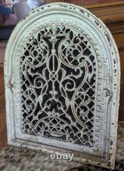 Antique Cast Iron Arched Top Wall Register Heat Grate 17 x 13.5 Old Vintage