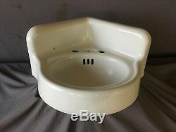 Antique Cast Iron White Porcelain Corner Bath SInk Old Standard Vtg 217-19E