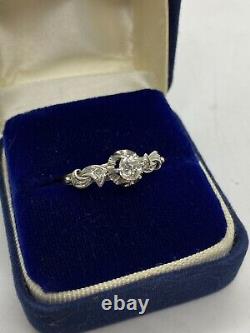 Antique beautiful engagement ring in platinum with a natural old cut diamond