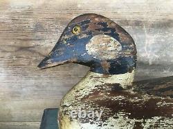 Antique vintage old wooden working Early Maine Goldeneye duck decoy