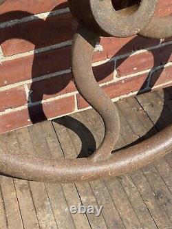 C. 1890 Iron Fly Wheel, Ornate Spokes, No Cracks 22 Dia & 44 Lbs, Old Factory