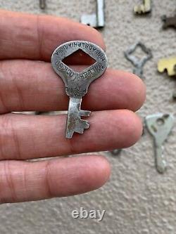 Lots Of 26 Vintage /Old /Antique Clock Keys/Drawers Key/ Trunk Key