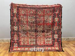 Moroccan antique CARPET vintage area rug hand-made berber old rug 4 x 5 ft