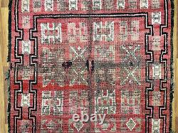 Moroccan antique CARPET vintage area rug hand-made berber old rug 4 x 5 ft