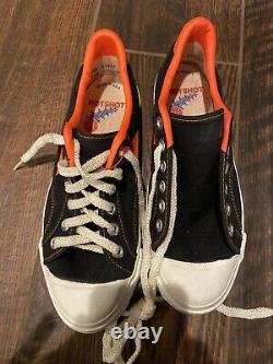 New Old School Vintage Black Wilson Hotshot Bata Mens 7 1/2 Canvas Sneakers USA