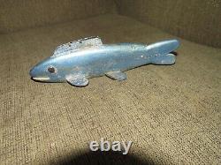 Old Antique Ice Fishing Spearing Folk Art Carved Wood Painted Fish Decoy Lure