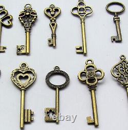 Old Antique Vintage Brass Skeleton 20 Keys Lot Small Large Pendant Necklace Craf
