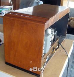 Old Antique Wood Zenith Vintage Tube Radio Restored & Working Deco Table Top