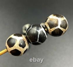 Old Phum Dzi Agate Beads Nepalese Tibetan India Himalayan Spiritual Antiquity