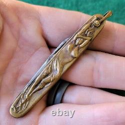 Old Vintage Antique Risque Figural Lady Nude Gold Top Pocket Knife
