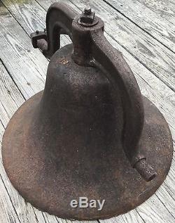 Old Vtg Antique Original Cast Iron School House Dinner Bell No 3 Hand Crank 18