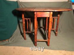 SIX PIECE OLD HICKORY FURNITURE SET FROM MARTINSVILLE, INDIANA circa pre 1950