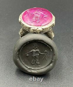 Sasanian Antiquity Engraved Old Gems Stone Ruby Light Stamp Signet Silver Ring