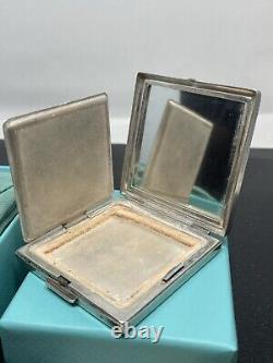 VINTAGE TIFFANY & CO. STERLING SILVER LADIES COMPACT Rare Pattern Old Antique