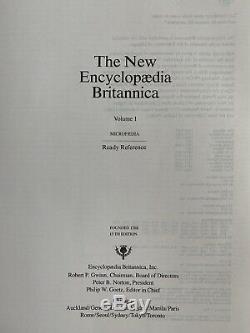 Vintage 1990 Encyclopedia Britannica 15th Edition 35 Black Books Old Antique Vtg