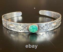 Vintage Antique 20s Turquoise Sterling Silver Cuff Bracelet Navajo arrows old