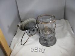 Vintage Antique Old Kerosene Skaters Lantern Lamp With Original Globe Working