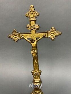 Vintage Antique Ornate Brass Tripod Altar INRI Crucifix Cross 13.5 TALL OLD