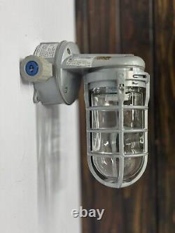 Vintage Old Aluminum Metal Exterior Wall Mount Lithonia Lighting Fixture China