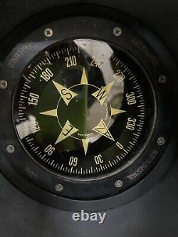 Vintage Old Antique Iron Magnetic Autonautic Barcelona Compass