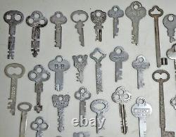 Vintage Old Antique Lot of 89 Flat / Stamped Keys (Bin # 57)