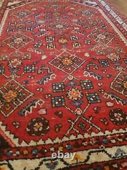 Vintage Old Antique Wool Rug On Red Ground 154cm X 106cm