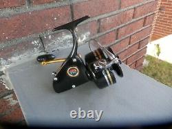 Vintage Penn 704z Spinning Reel New Old Stock Nmt L@@k