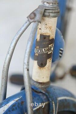 Vintage Schwinn Hornet Bicycle 1952 Blue tank horn balloon tire old bike antique