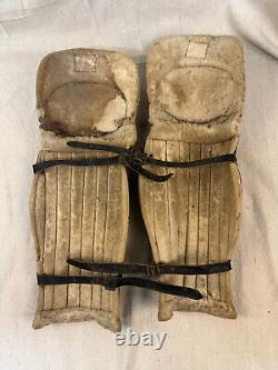 Vintage Spalding antique old men leather Ice hockey goalie knee pads shin guards