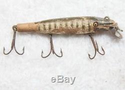 Vintage Wood Fishing Lure Three Hook Minnow Fleuger White Green Antique Rare Old