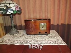 Vintage old wood antique tube radio FIRESTONE AIR CHIEF Stunning piece here