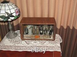 Vintage old wood antique tube radio General