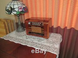 Vintage old wood antique tube radio Philco Mdl PT-6 Transitone Nice