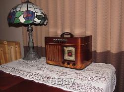 Vintage old wood antique tube radio Philco mdl 40-125 Just Restored