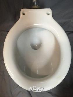 Vtg White Porcelain Complete Toilet Bowl Tank Lid Old Bathroom Plumbing 347-18E